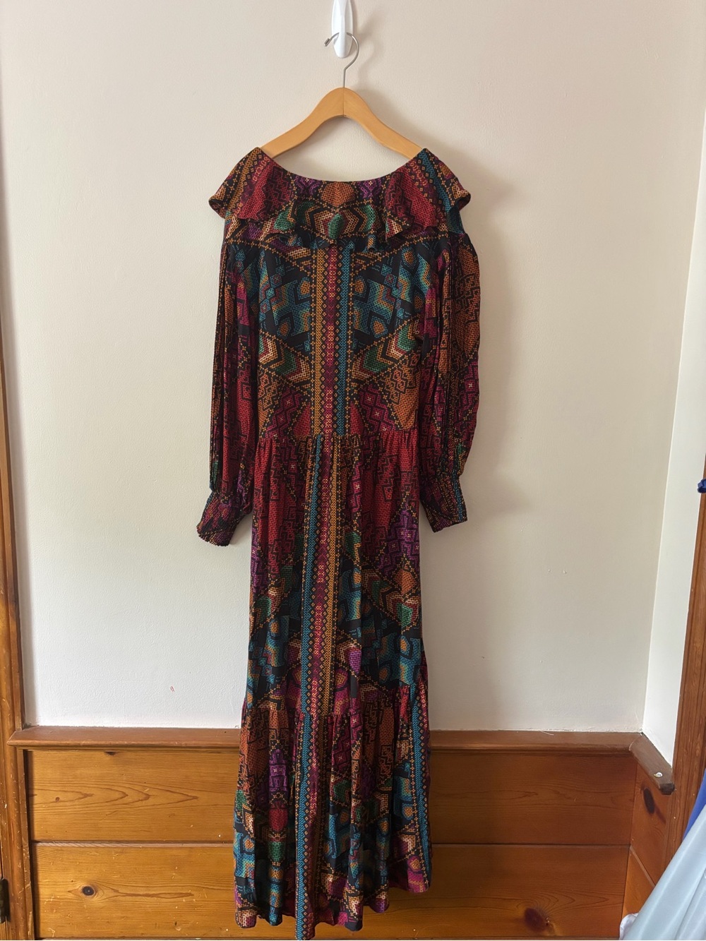 Farm Rio‎ Yawanawa Stripes Ankle Maxi Dress Red Bohemian Ruffle Size S - Picture 6 of 8